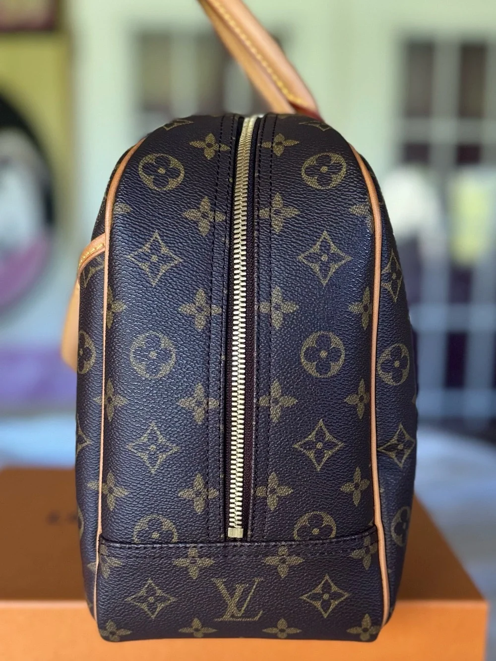 Louis Vuitton Deauville Monogram